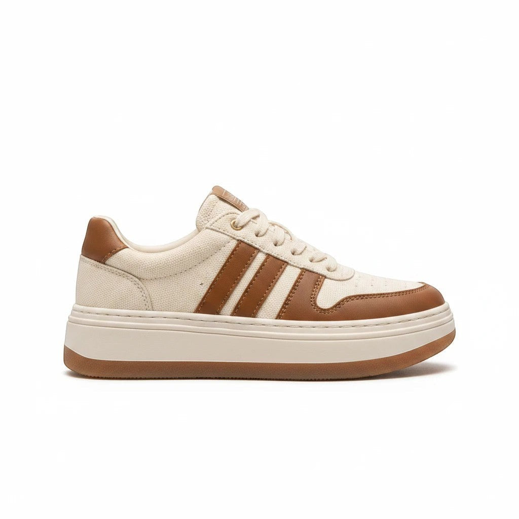 Tenis gavani shoes co de cuero color talco y miel con suela cosida, diseño urbano minimalista y plantilla comfort.